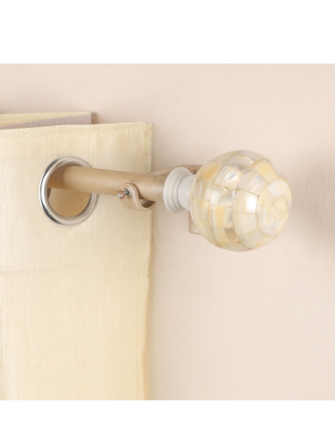 

The Decor Mart Set Of 4 White Extendable Curtain Rods With Brackets