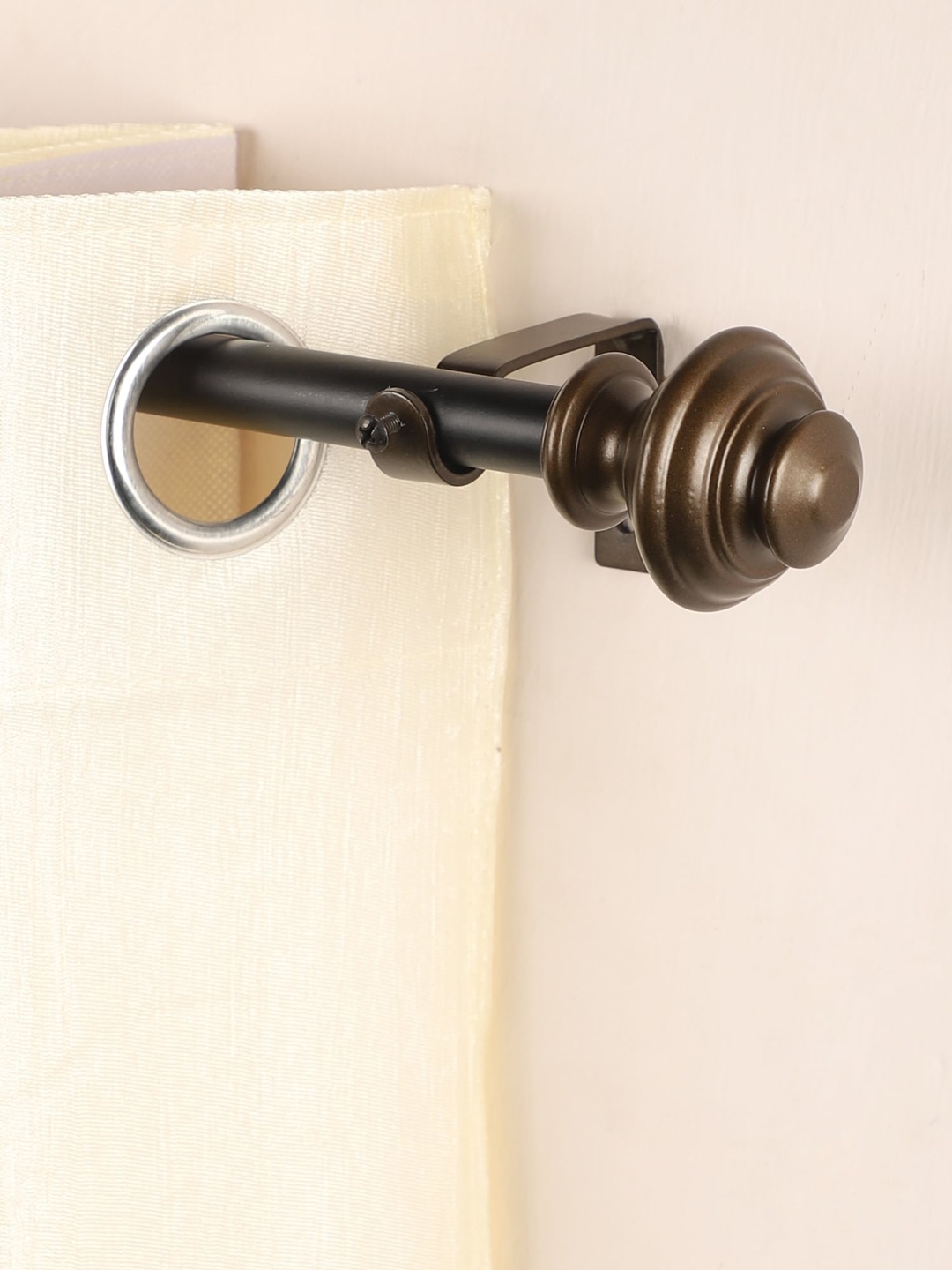 

The Decor Mart Bronze-Toned Extendable Curtain Rods With Brackets