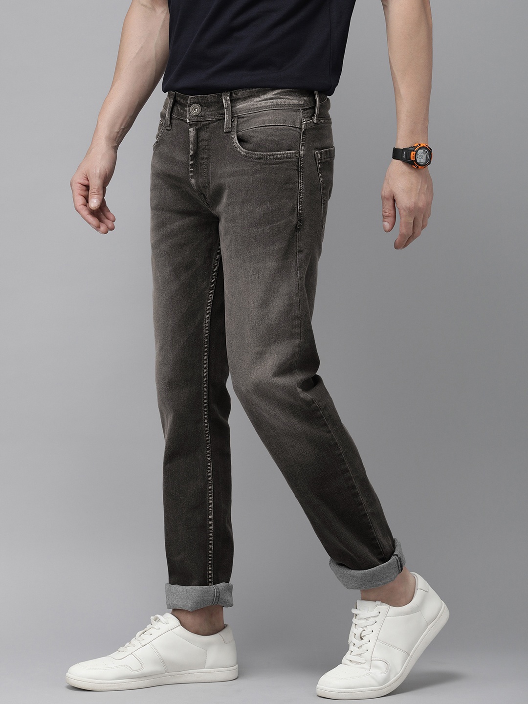 

BEAT LONDON by PEPE JEANS Men Grey Vapour Slim Fit Light Fade Stretchable Jeans