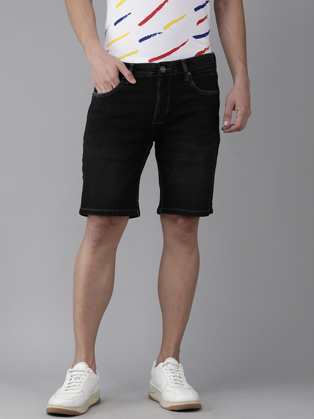 

BEAT LONDON by PEPE JEANS Men Black Shorts