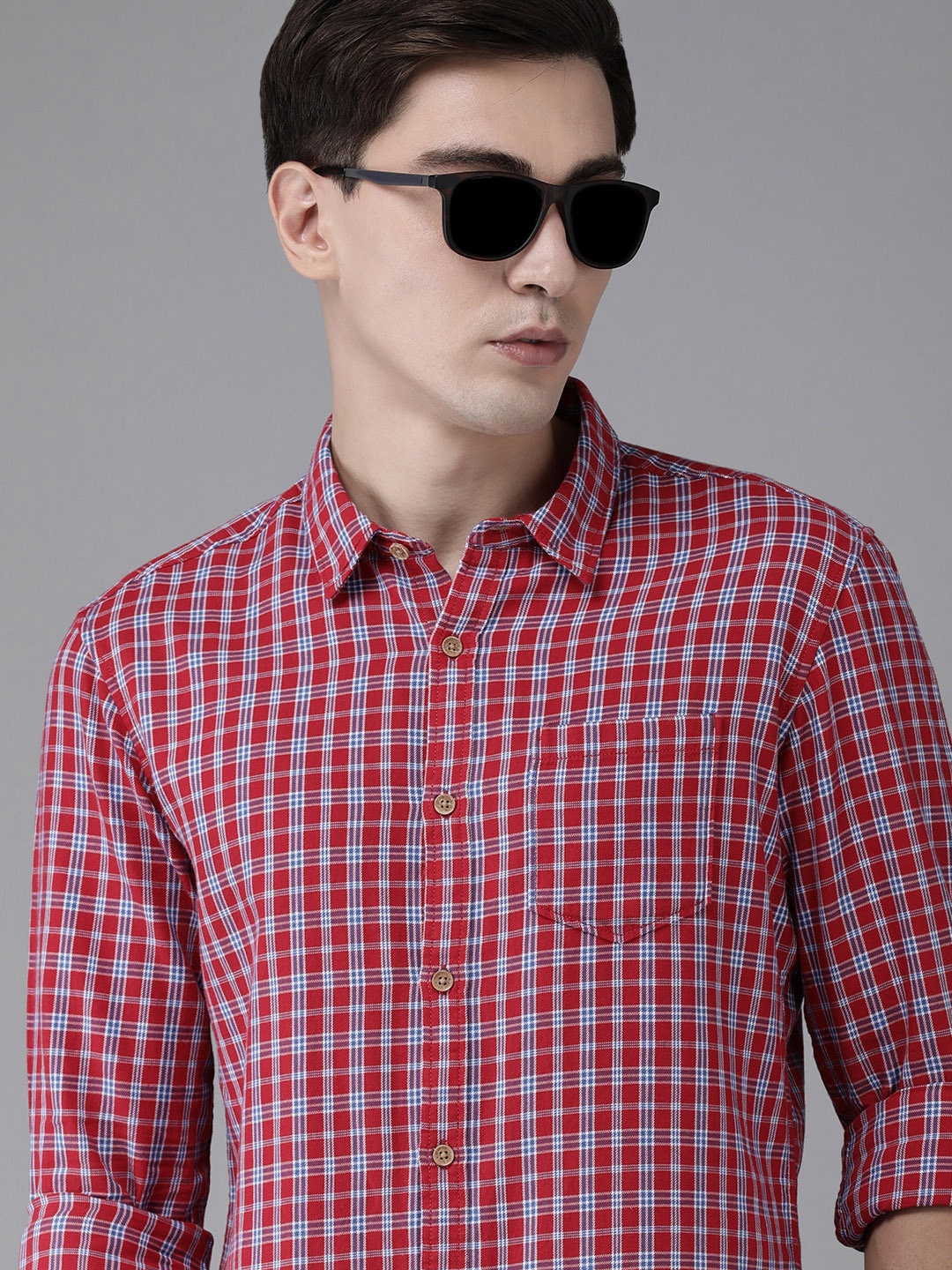 

BEAT LONDON by PEPE JEANS Men Red & Blue Slim Fit Checked Pure Cotton Casual Shirt