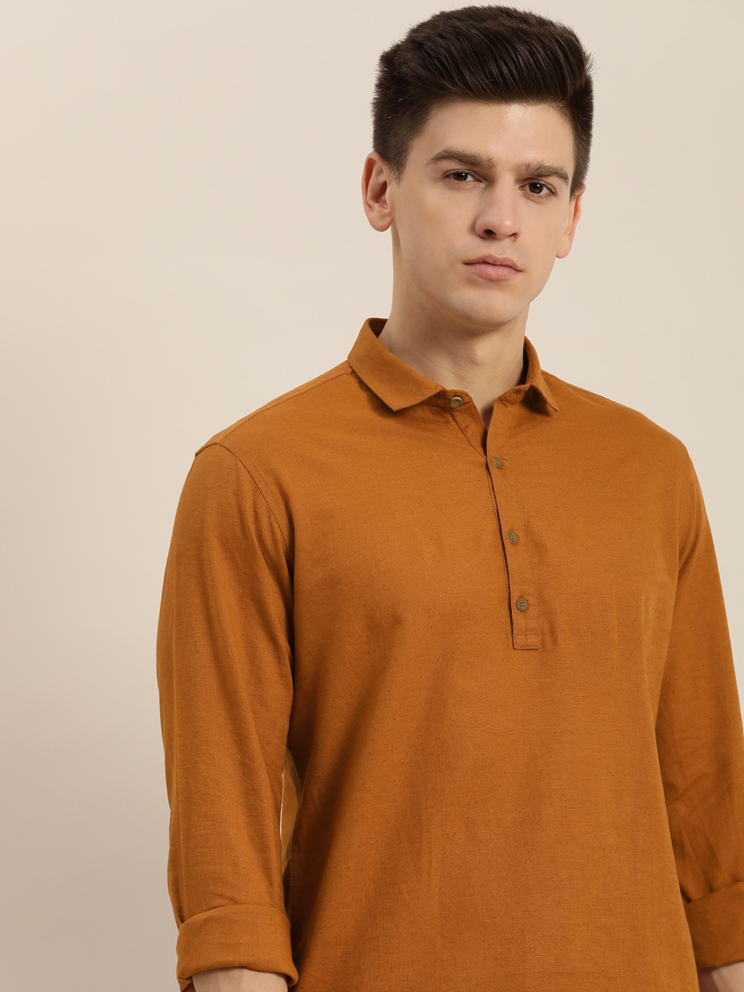 

ether Men Brown Solid Regular Fit Cotton Linen Casual Shirt