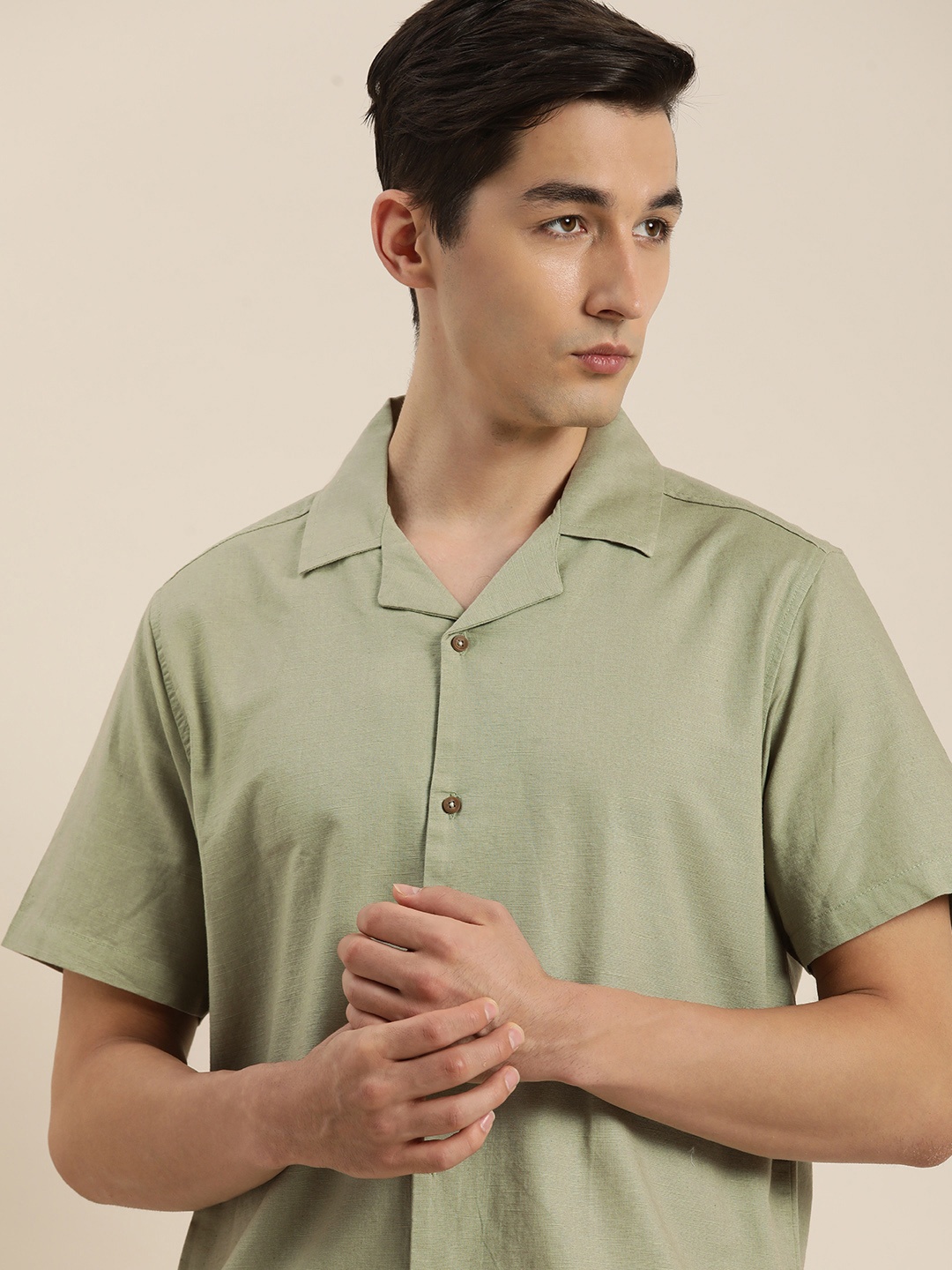 

ether Men Green Solid Cuban Collar Casual Shirt