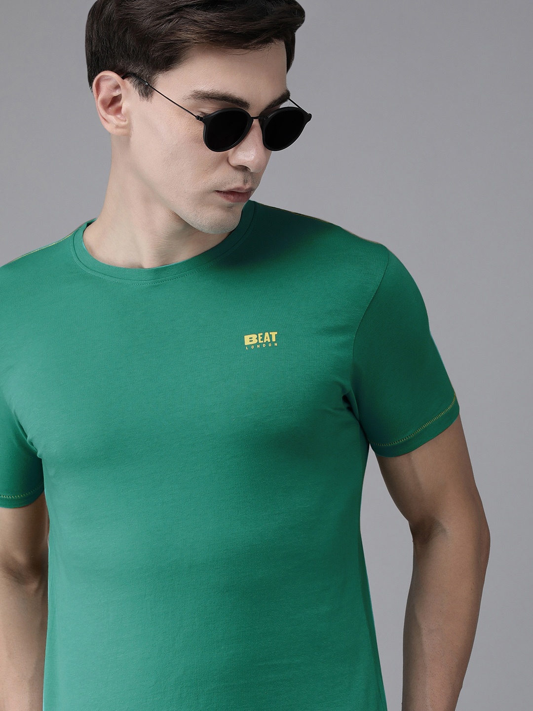 

BEAT LONDON by PEPE JEANS Men Green Pure Cotton Slim Fit T-shirt