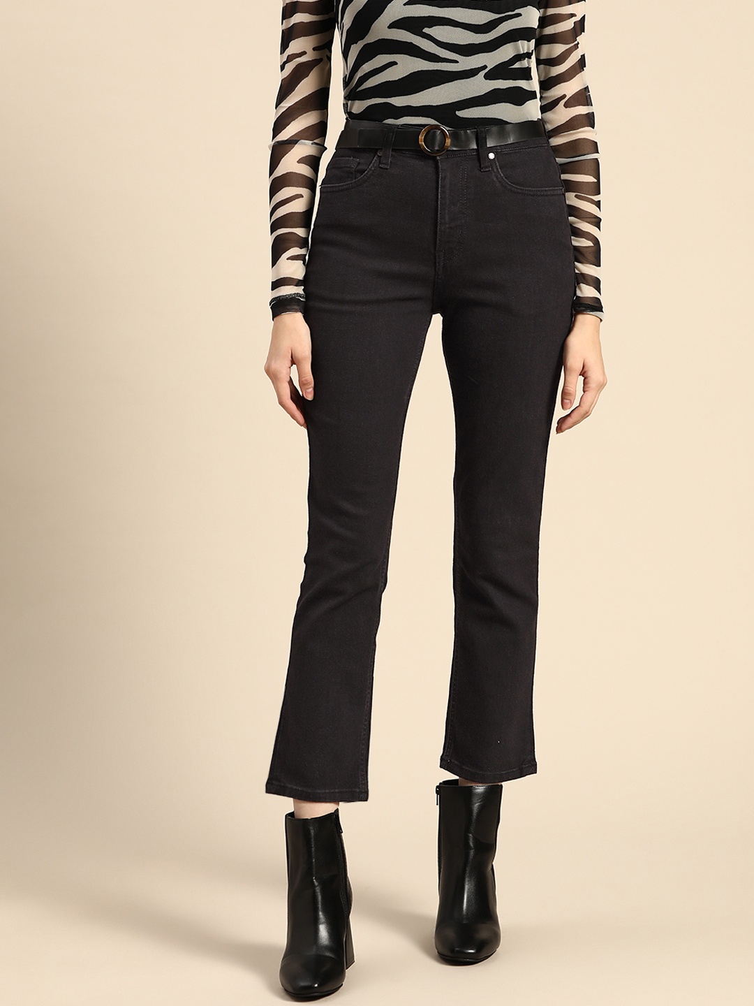 

all about you Women Black Straight Fit Stretchable Jeans with a Belt