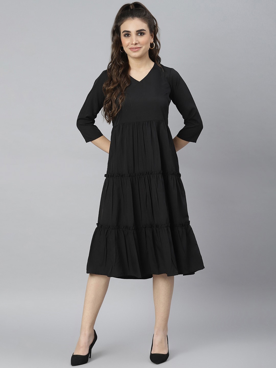 

DEEBACO Black Midi Gathered Fit & Flare Dress