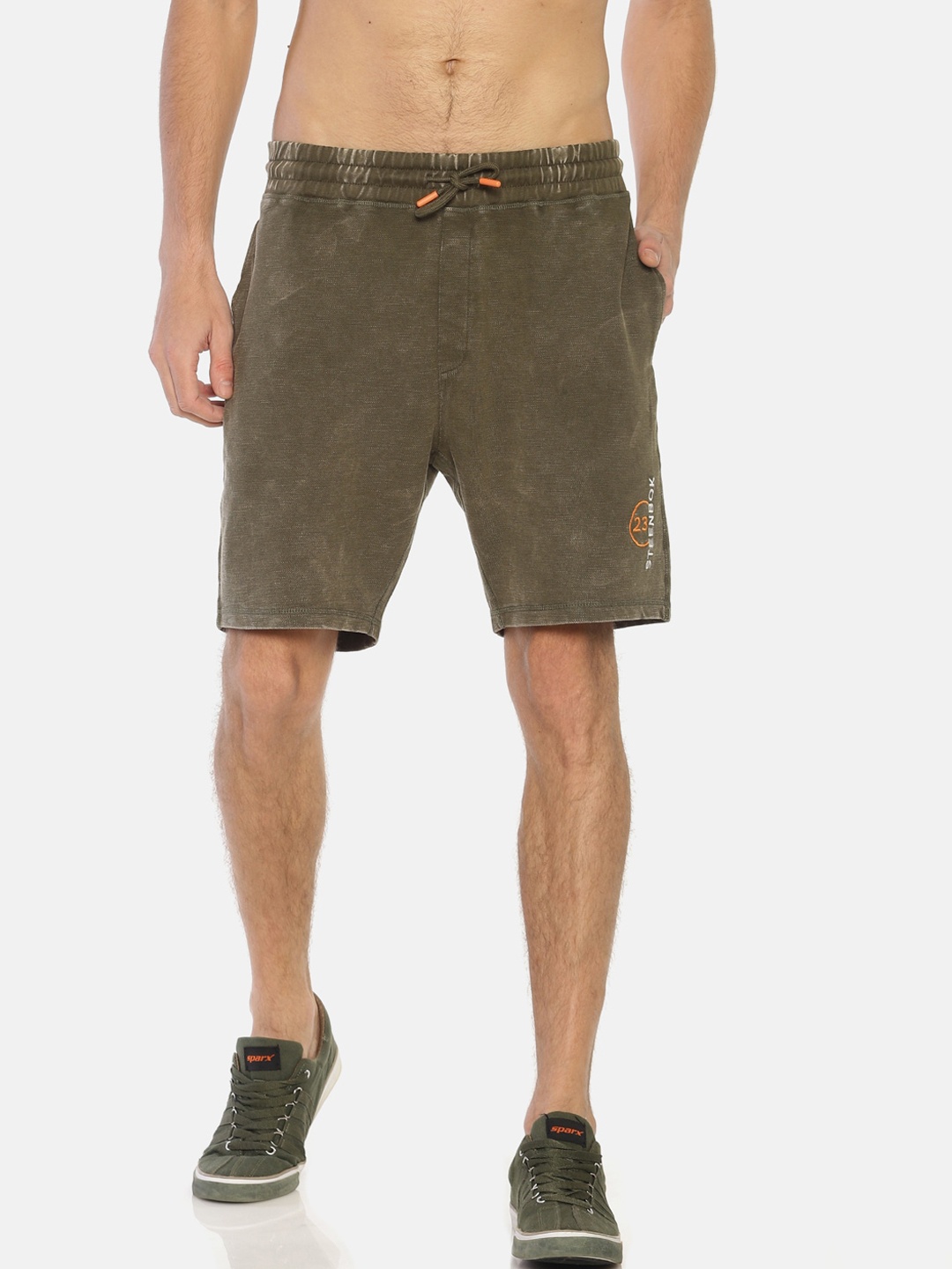 

Steenbok Men Green Printed Sports Shorts