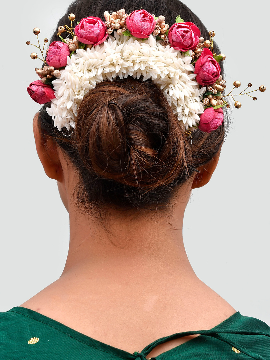 

Silvermerc Designs Women White & Pink Embellished Hair Accessory Set of