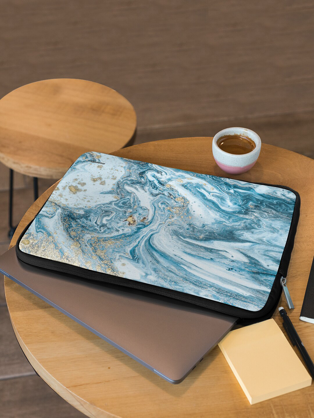 

macmerise Blue & Off-White Printed Laptop Sleeves