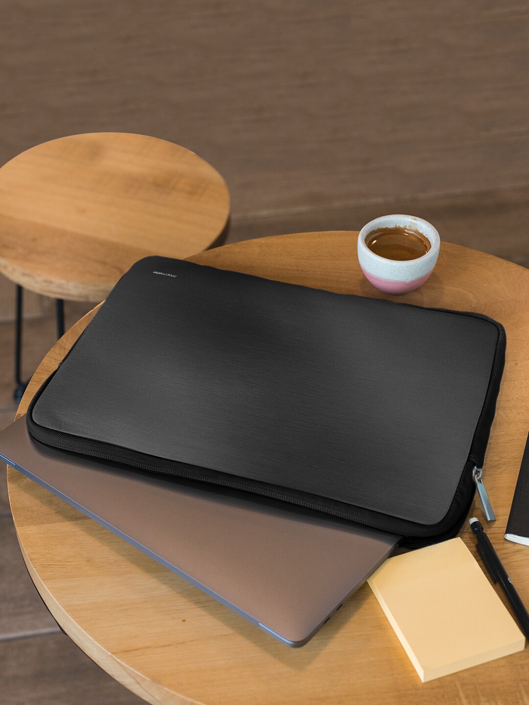 

macmerise Unisex Black Brushed Metal Laptop Sleeve