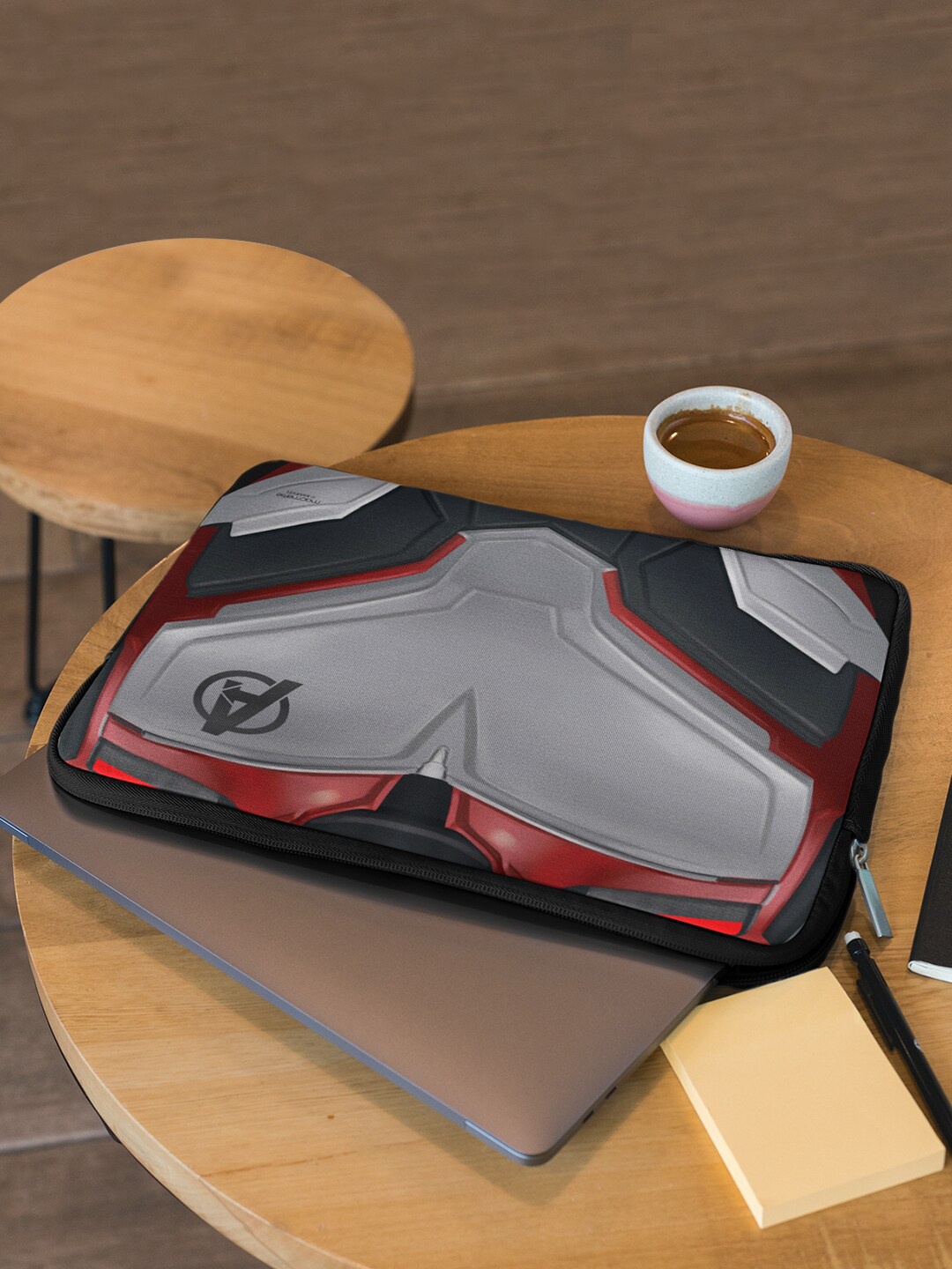 

macmerise Unisex Red & Grey Printed Laptop Sleeve