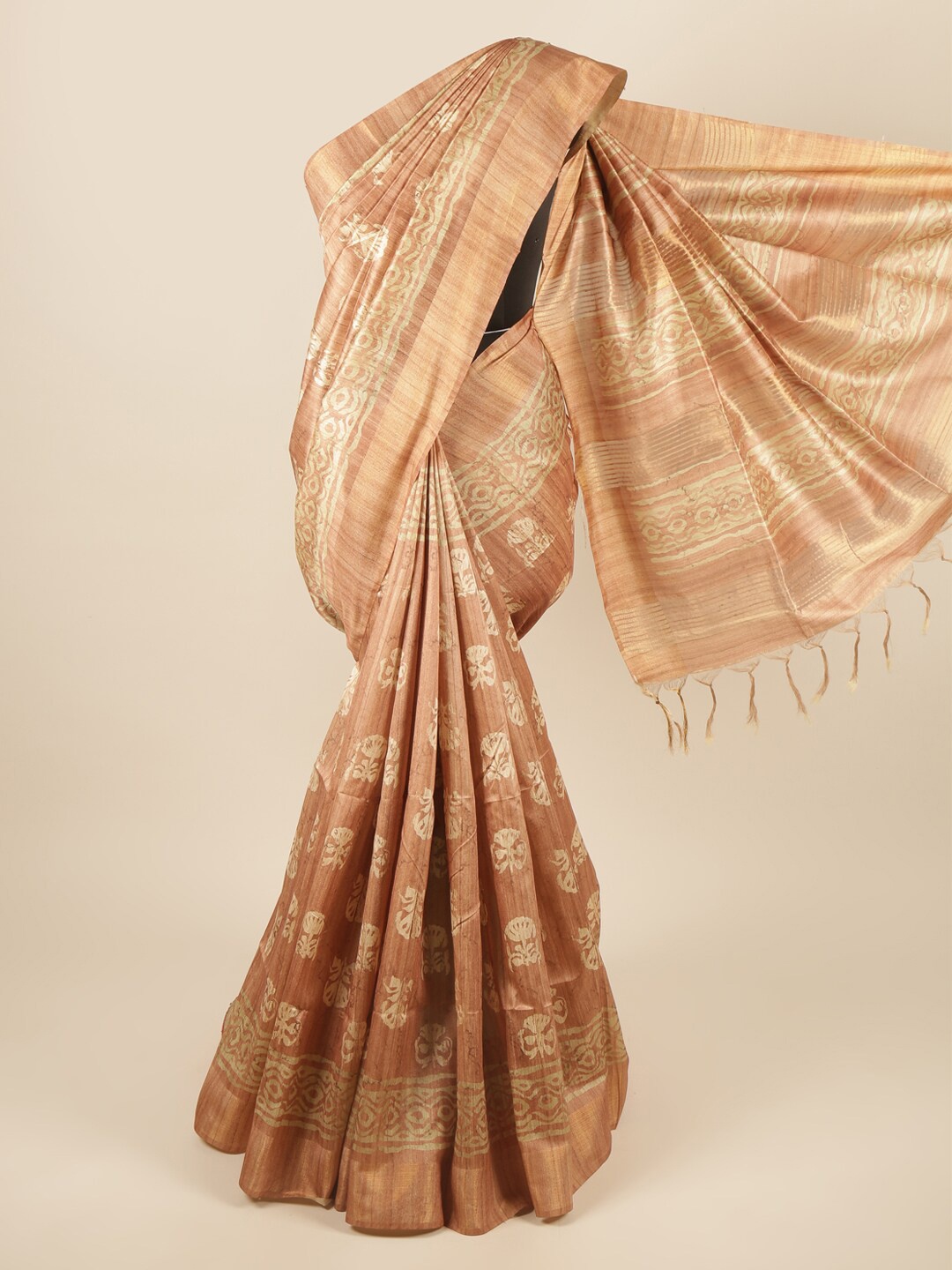 

Pothys Rust & White Floral Printed Zari Art Silk Saree