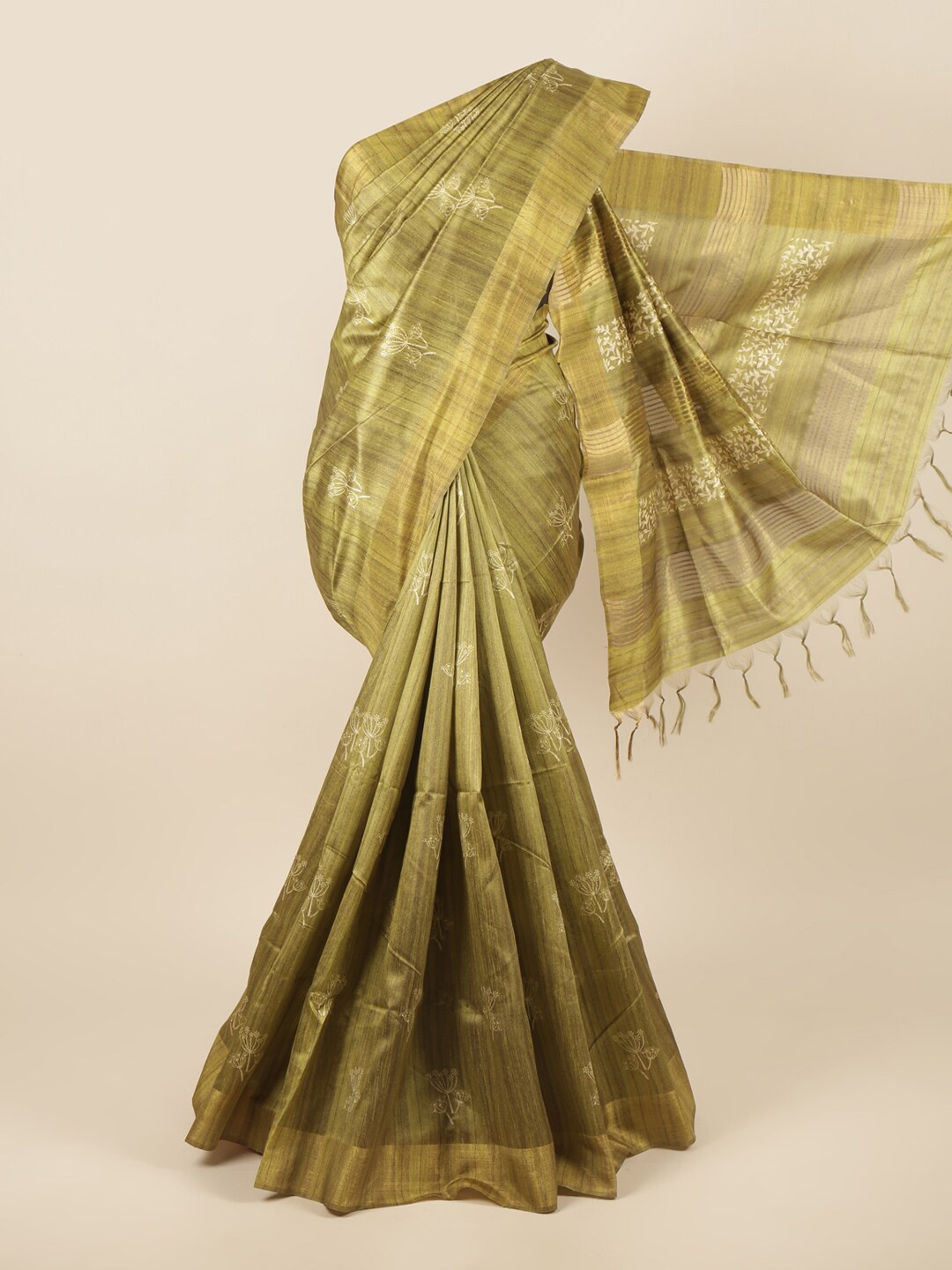 

Pothys Green & Beige Floral Art Silk Saree