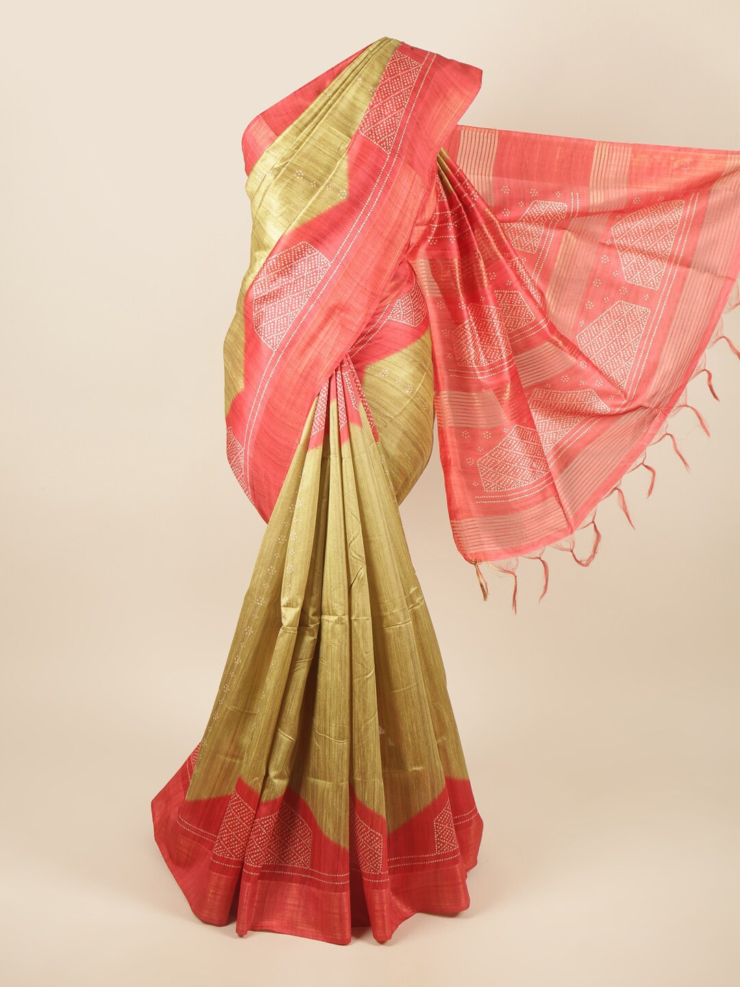 

Pothys Green & Peach-Coloured Floral Zari Art Silk Saree