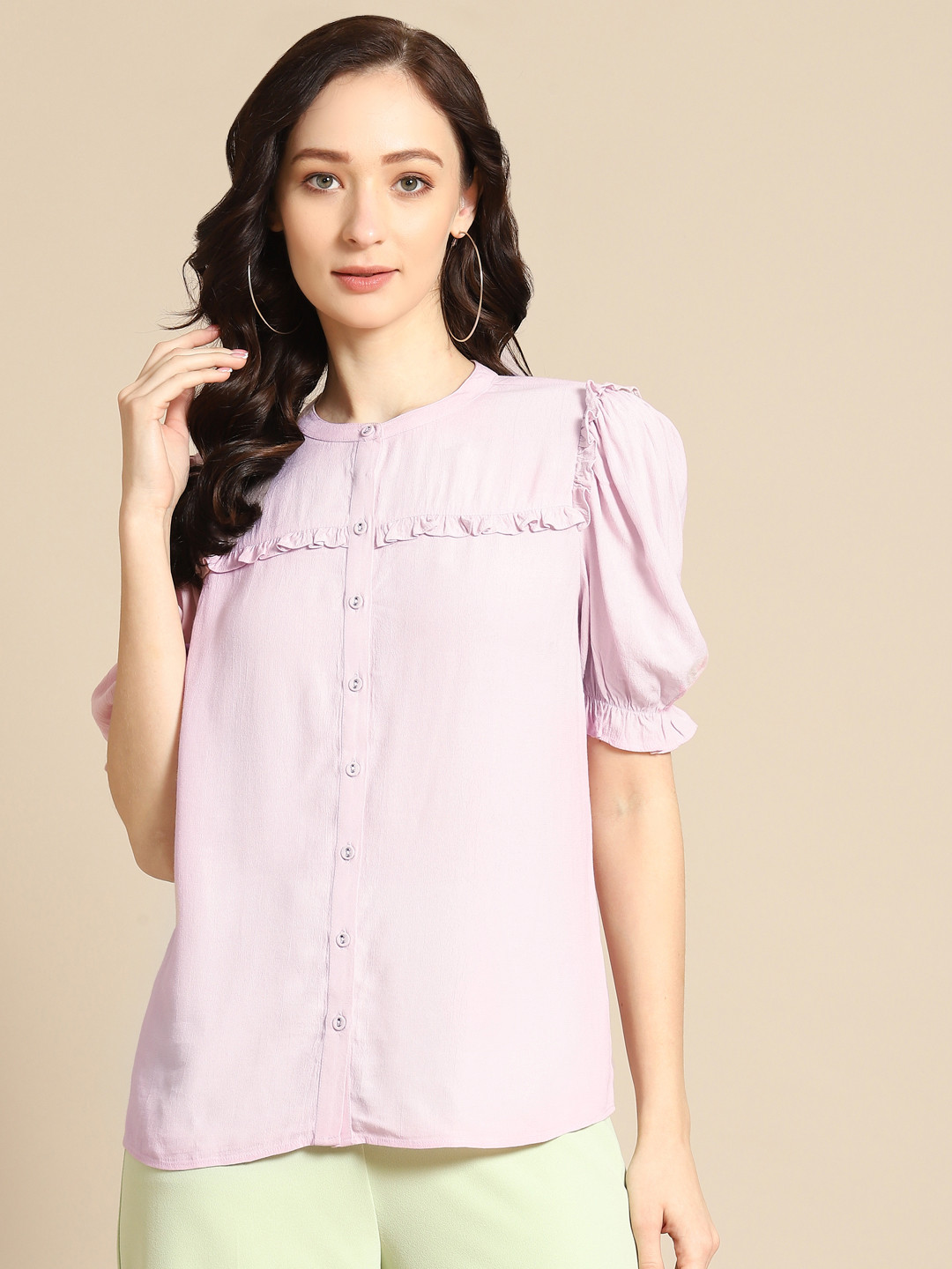 

COVER STORY Pink Mandarin Collar Ruffles Top