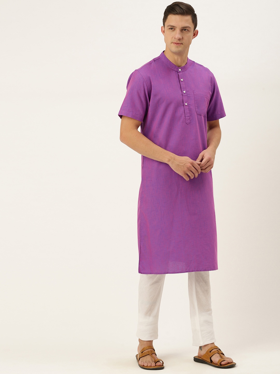 

IVOC Men Purple Solid Straight Kurta with Straight hemline