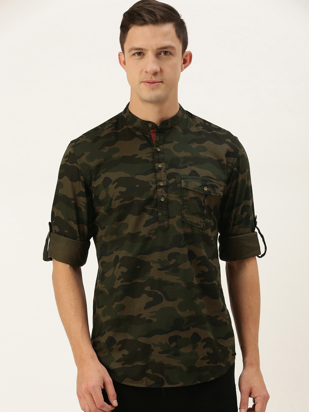 

IVOC Men Olive Green & Beige Pure Cotton Slim Fit Printed Casual Shirt