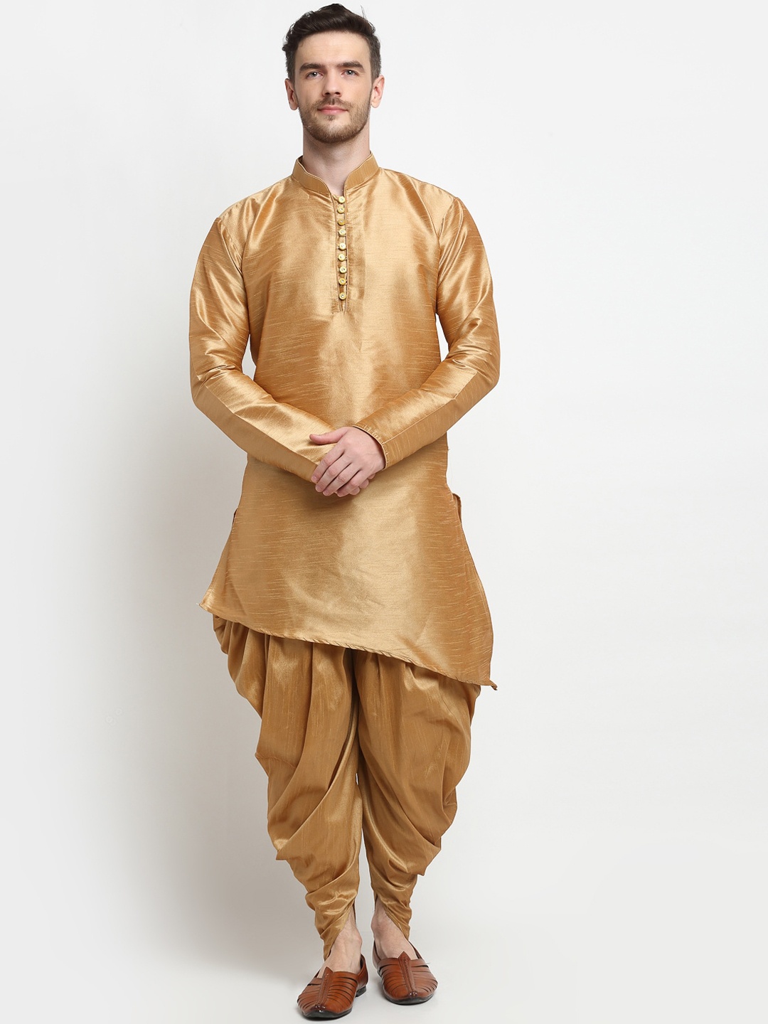 

Benstoke Men Gold-Toned Silk Mandarin Collar Straight Kurta