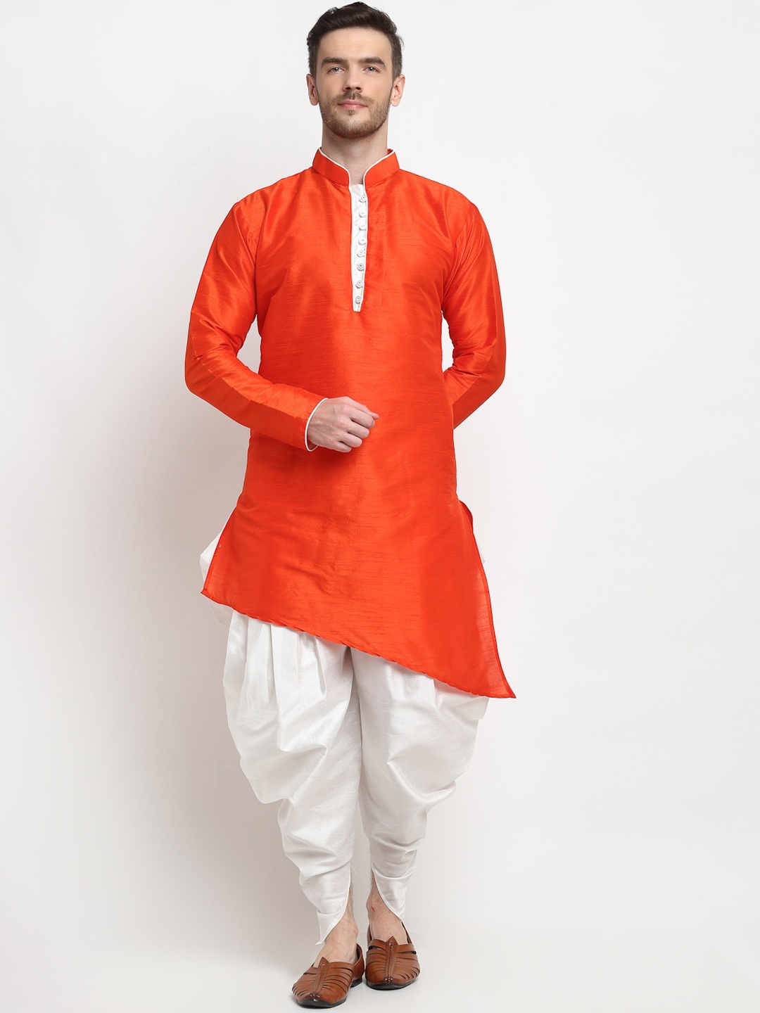 

Benstoke Men Orange Mandarin Collar Straight Kurta