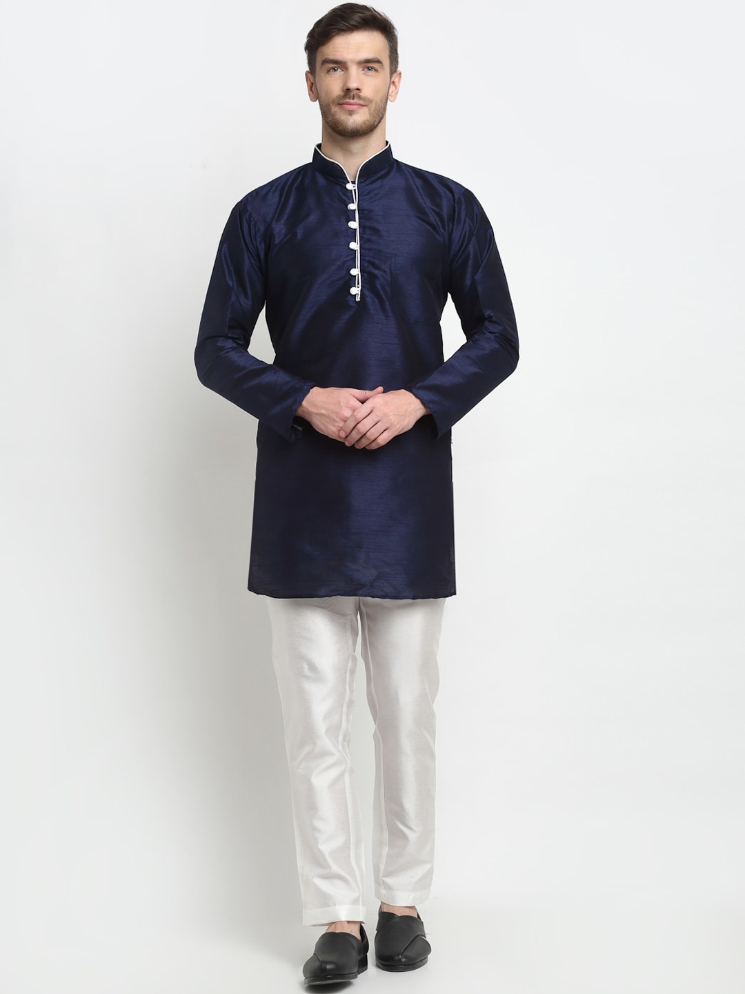 

Benstoke Men Navy Blue Solid Straight Kurta