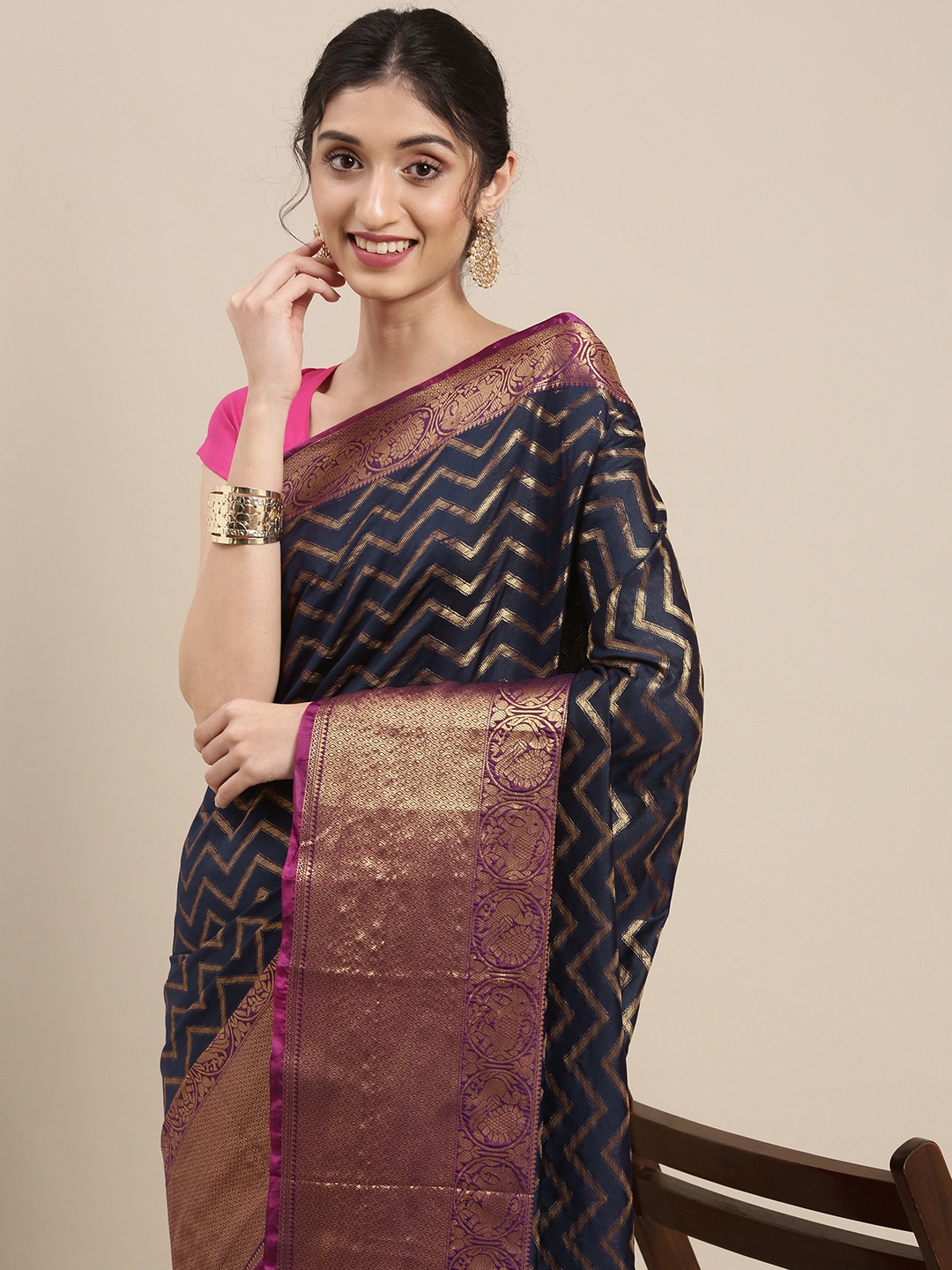 

Mitera Navy Blue & Pink Ethnic Motifs Zari Silk Blend Banarasi Saree