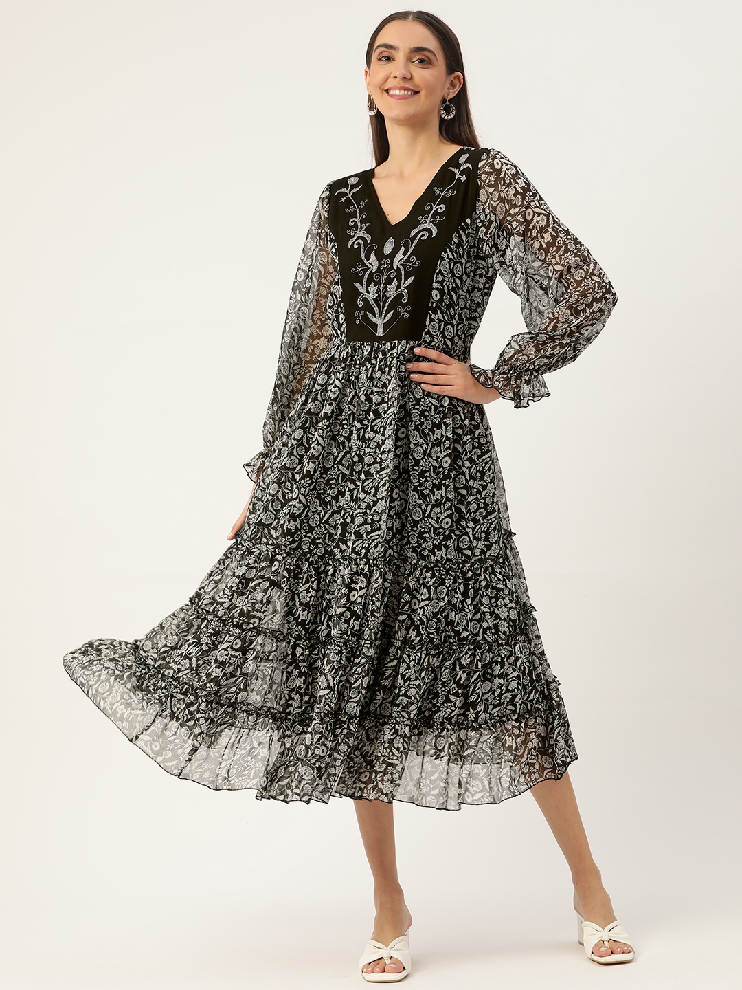 

Antheaa Black & White Floral Embroidered Detail Tiered Dress
