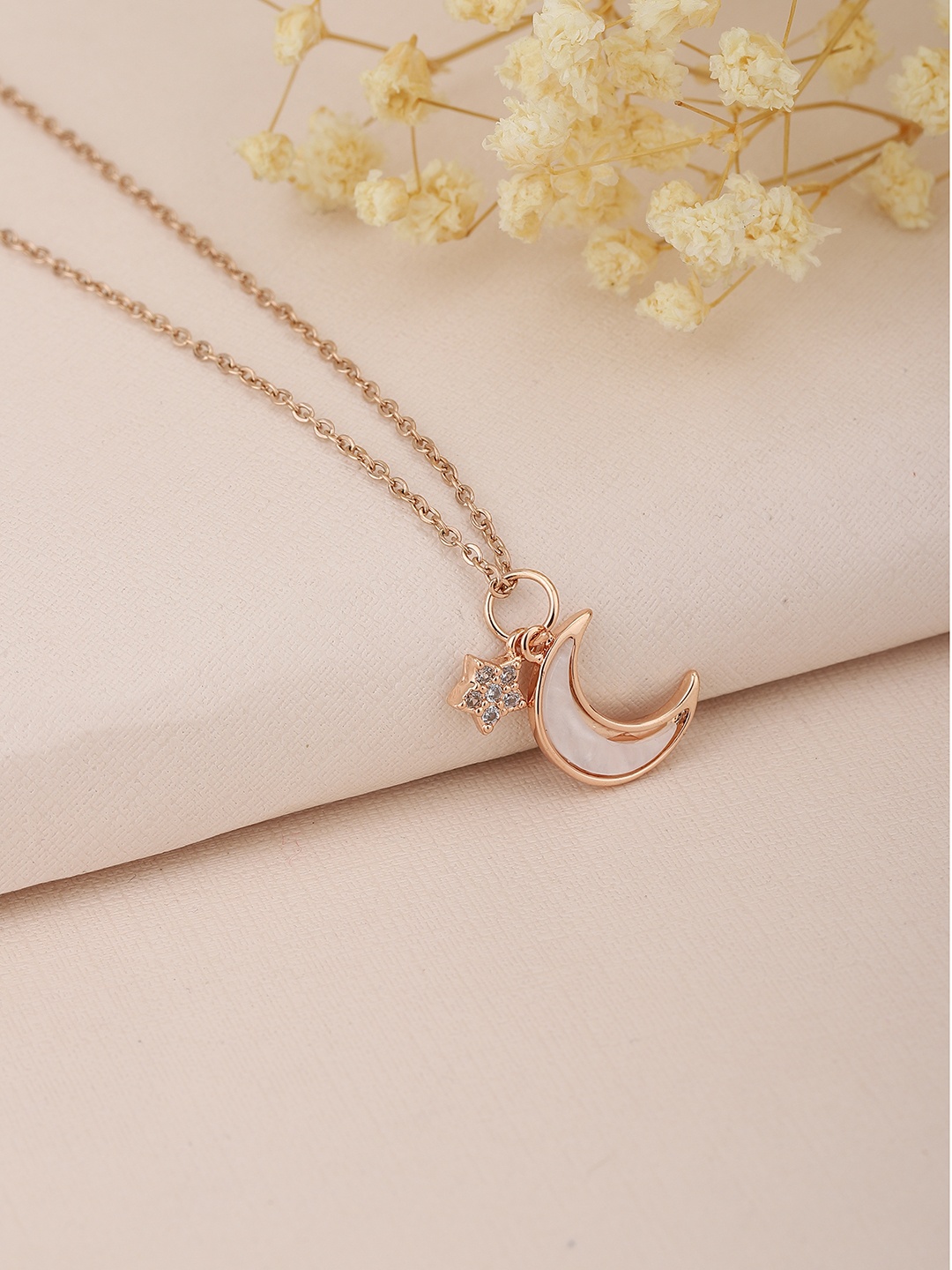 

Carlton London Rose Gold Copper Necklace