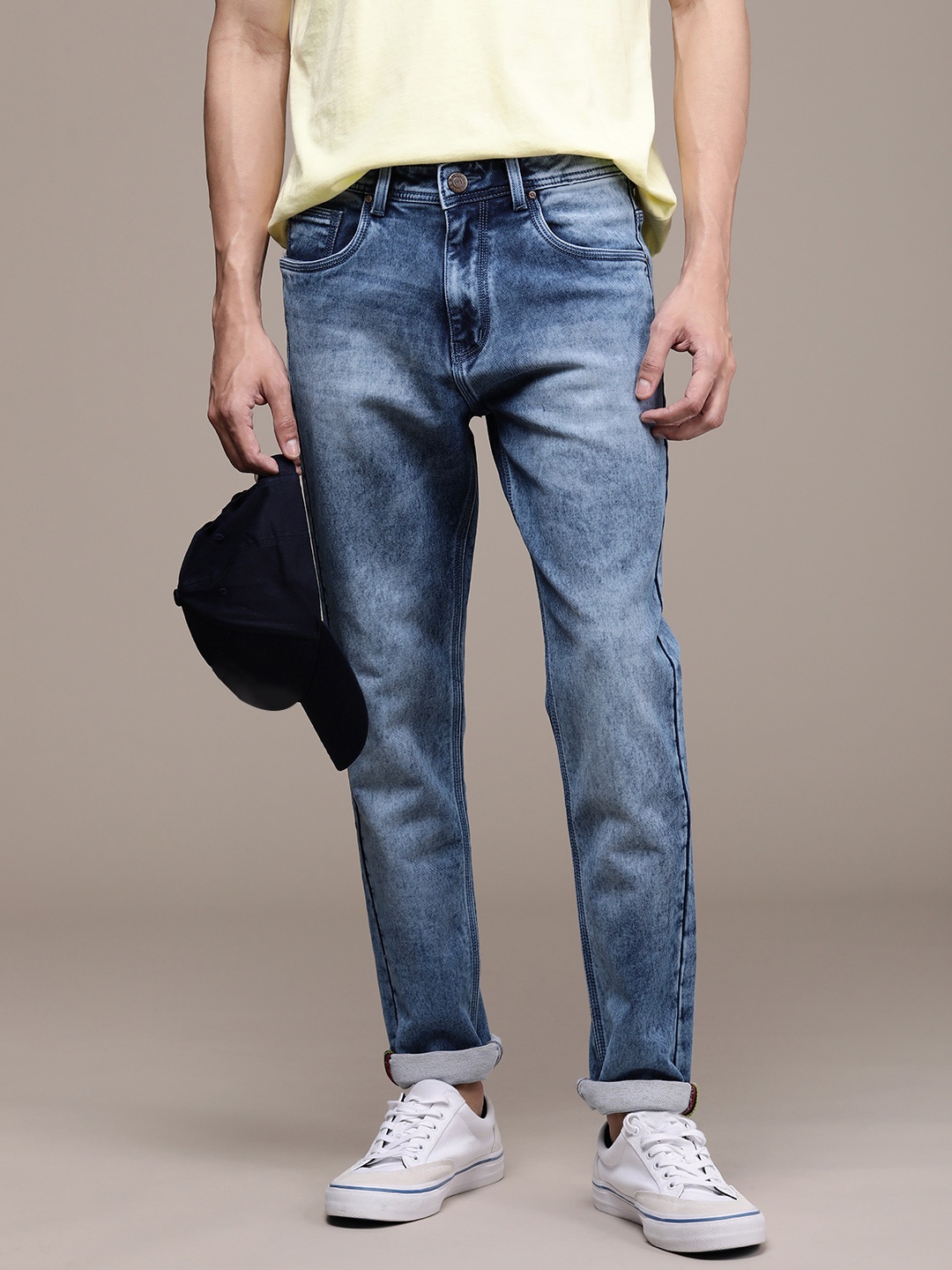 

High Star Men Blue Slim Fit Heavy Fade Stretchable Jeans