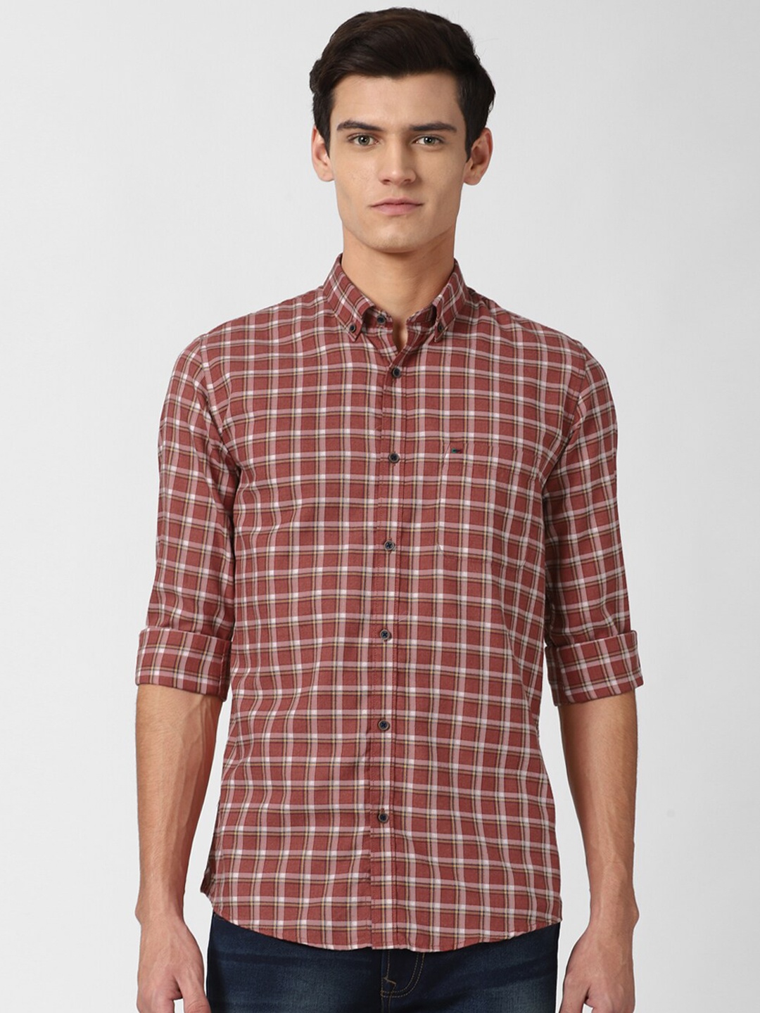 

Peter England Casuals Men Maroon Slim Fit Checked Casual Shirt