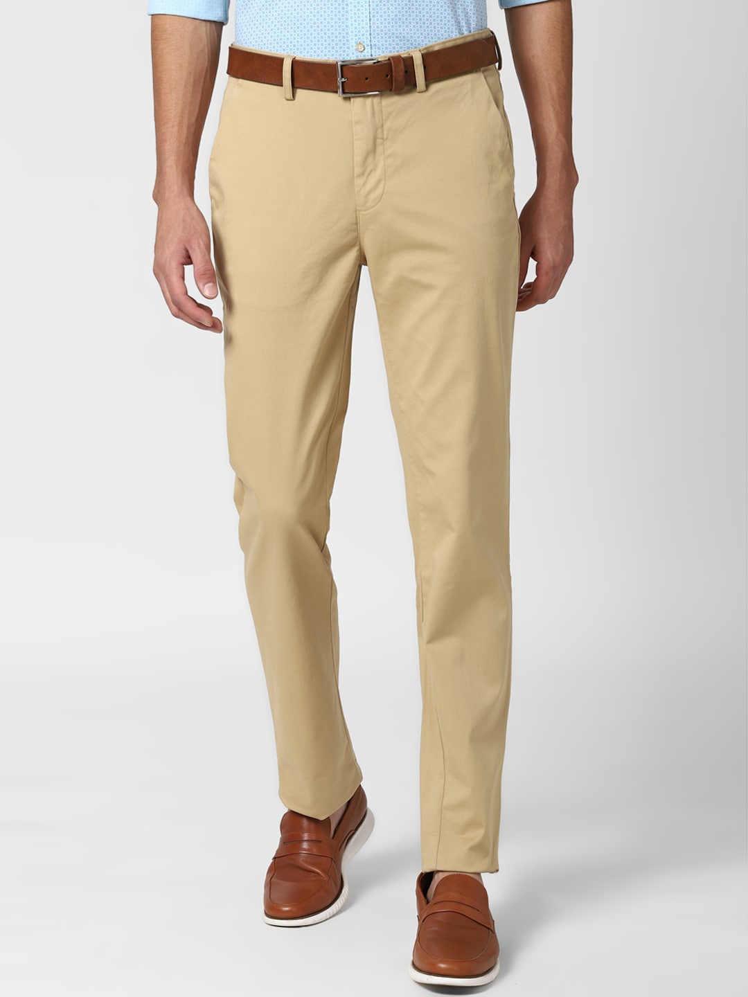 

Peter England Casuals Men Khaki Solid Slim Fit Trousers