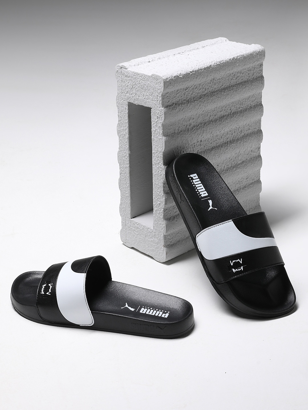 

Puma Unisex Black & White Printed Leadcat BB 2.0 Sliders