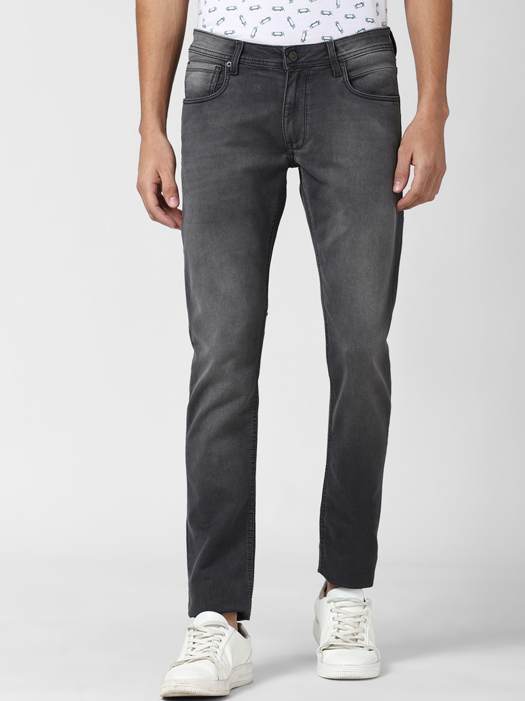 

Peter England Casuals Men Black Slim Fit Light Fade Jeans