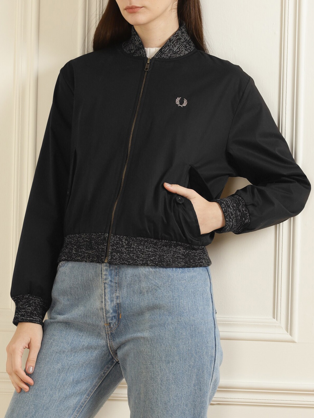 

Fred Perry Women Black Lightweight Bomber Jacket