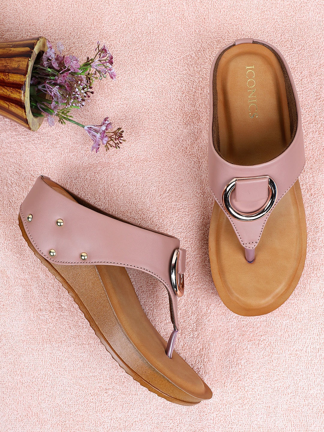 

ICONICS Pink Solid Wedge Heel Slip On Sandals
