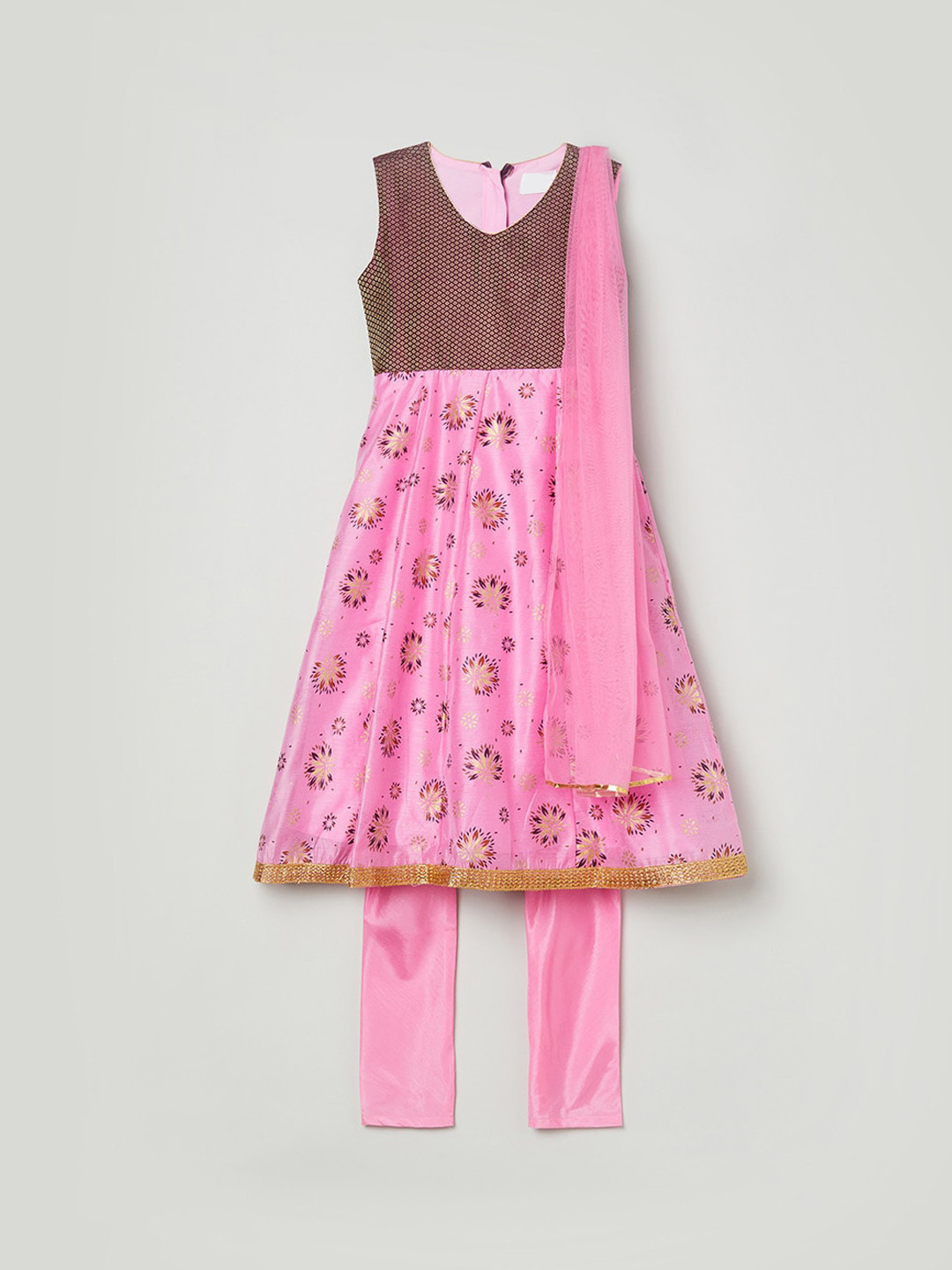 

max Girls Red Empire Kurta with Churidar & With Dupatta