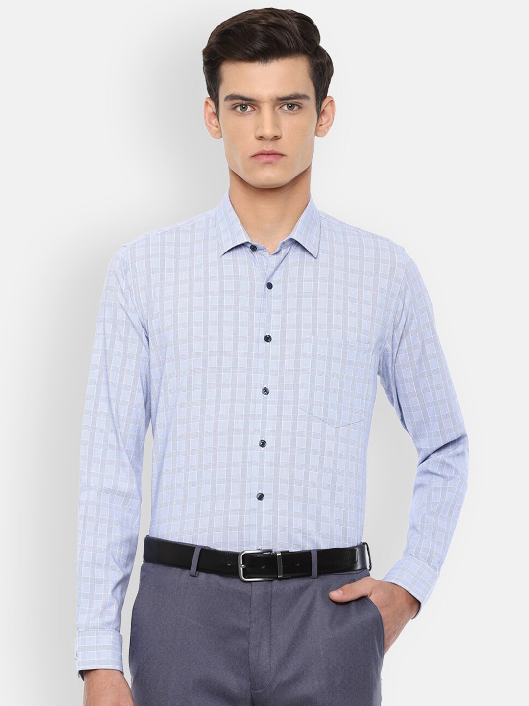 

Van Heusen Men Blue Slim Fit Checked Formal Shirt