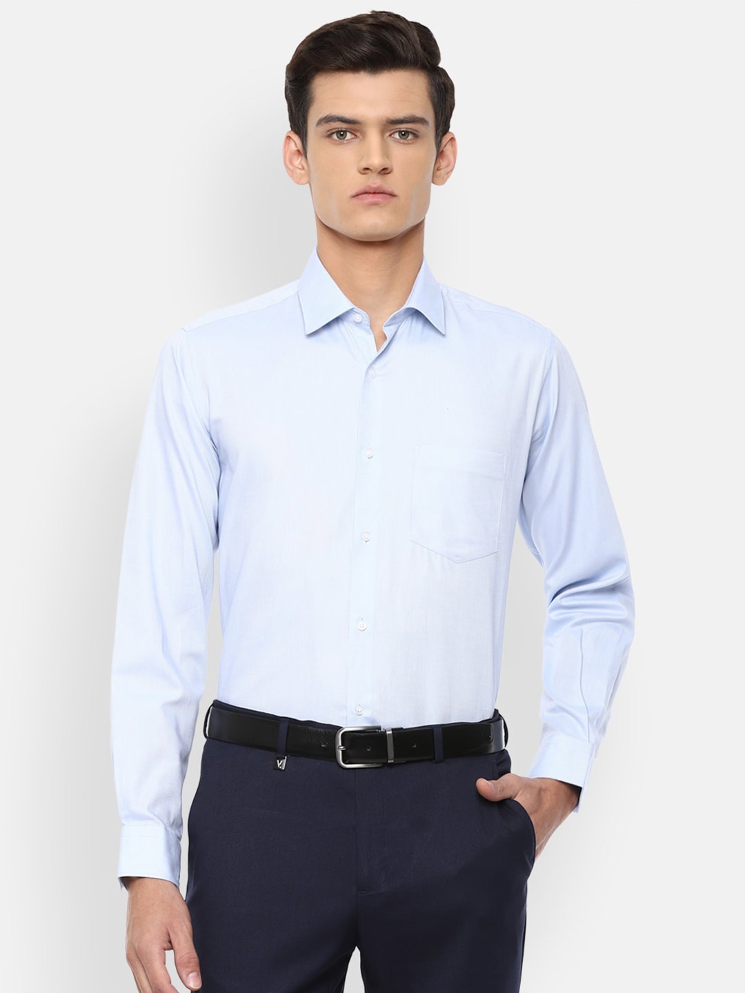 

Van Heusen Men Blue Regular Fit Formal Shirt