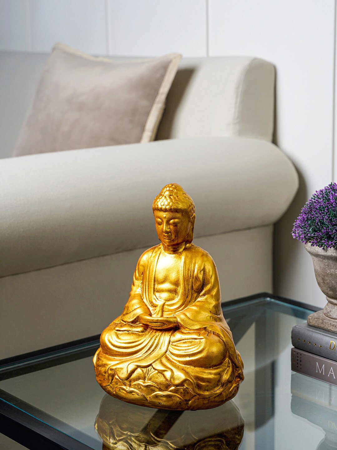 

Pure Home and Living Gold-Toned Seated Buddha Figurine