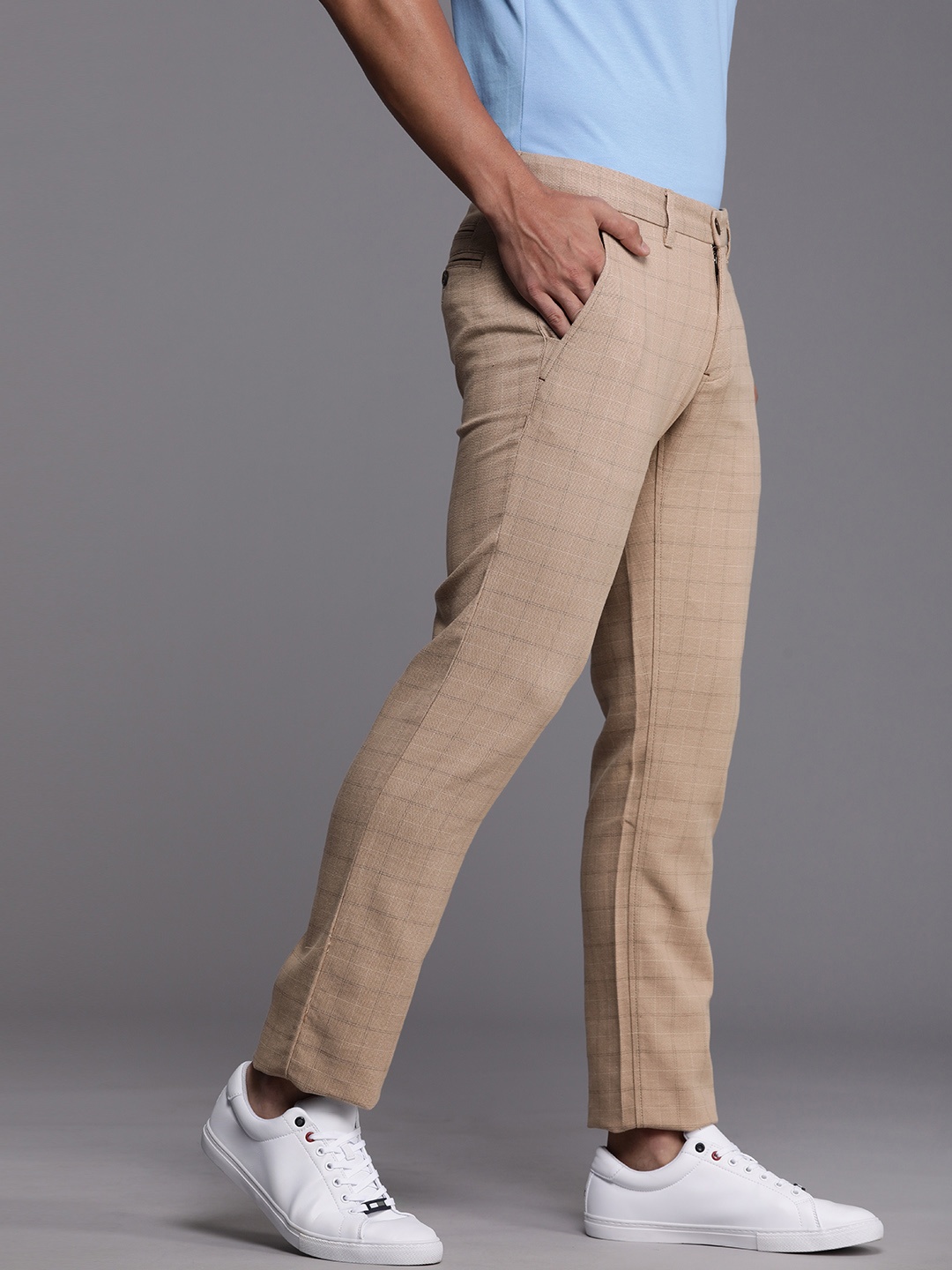 

Louis Philippe Sport Men Beige Checked Slim Fit Regular Trousers