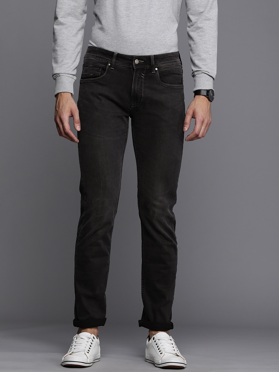 

Louis Philippe Jeans Men Black Matt Slim Fit Low-Rise Light Fade Stretchable Jeans