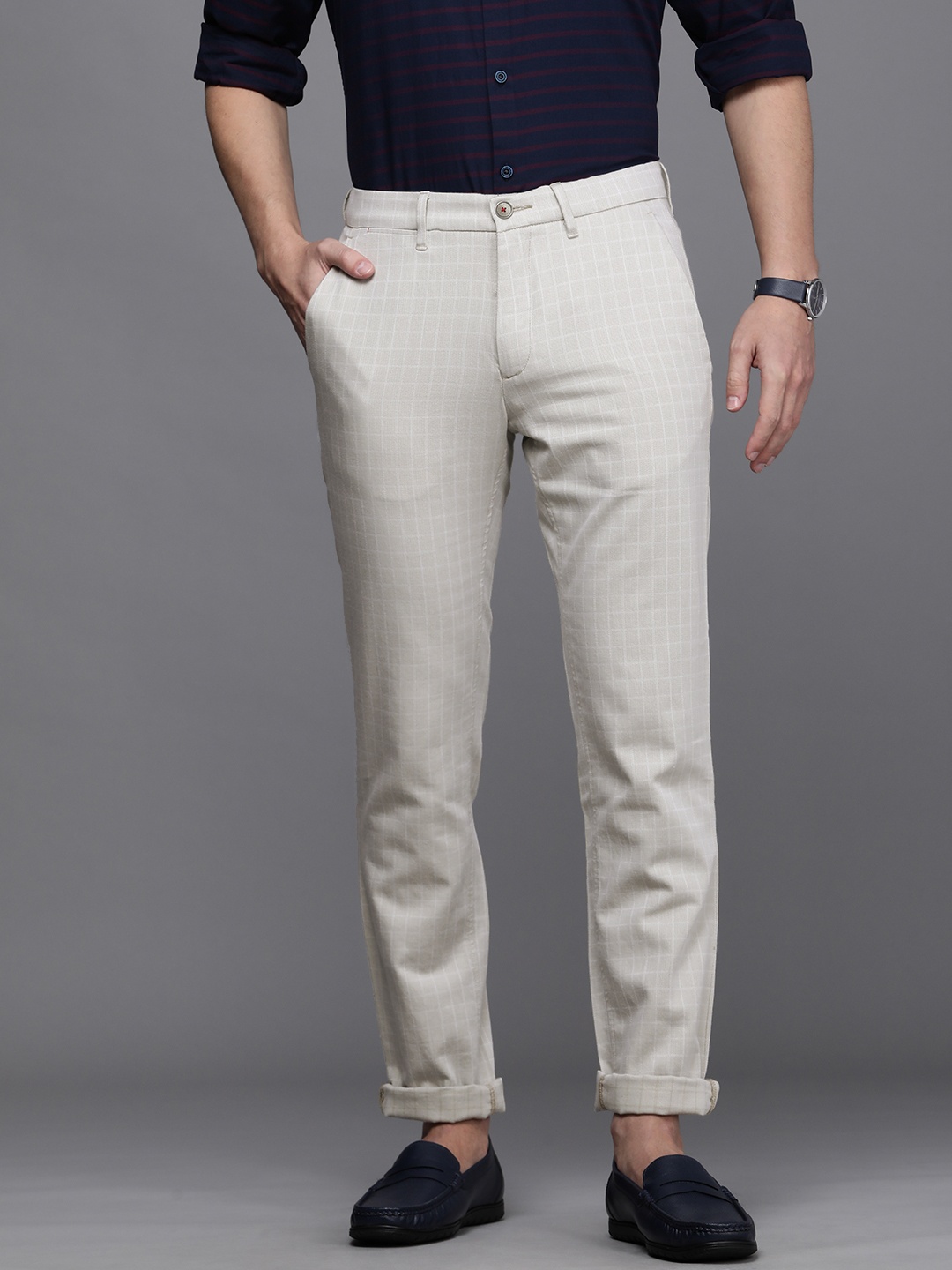

Louis Philippe Sport Men Beige Checked Slim Fit Wrinkle Free Chinos Trousers