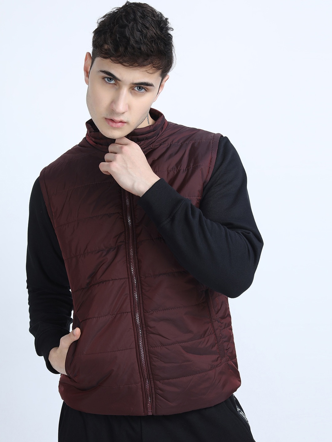 

HIGHLANDER Men Red Solid Puffer Jacket