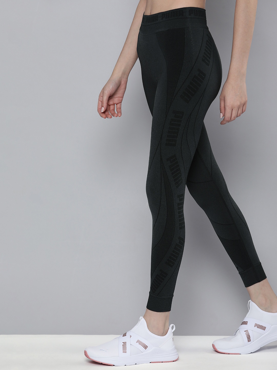 

Puma Women Black Brand Logo Printed High-Rise Tights