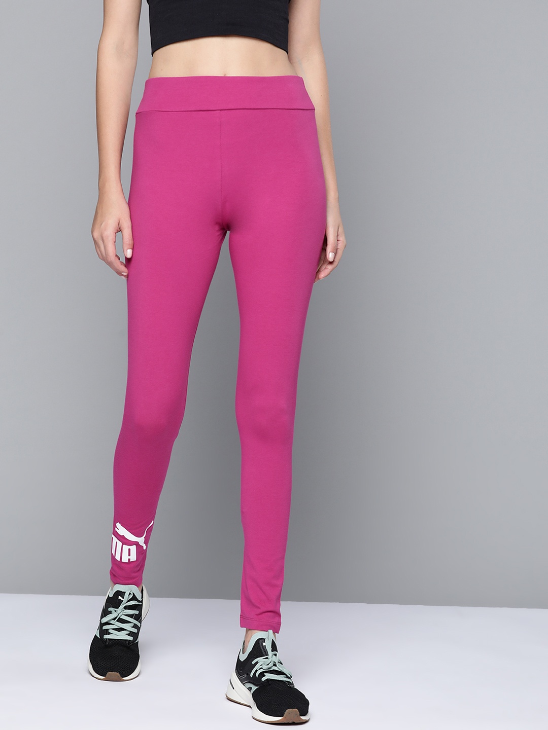 

Puma Women's Fuchsia Brand Logo Printed High Rise Tight Fit Training Tights, Pink