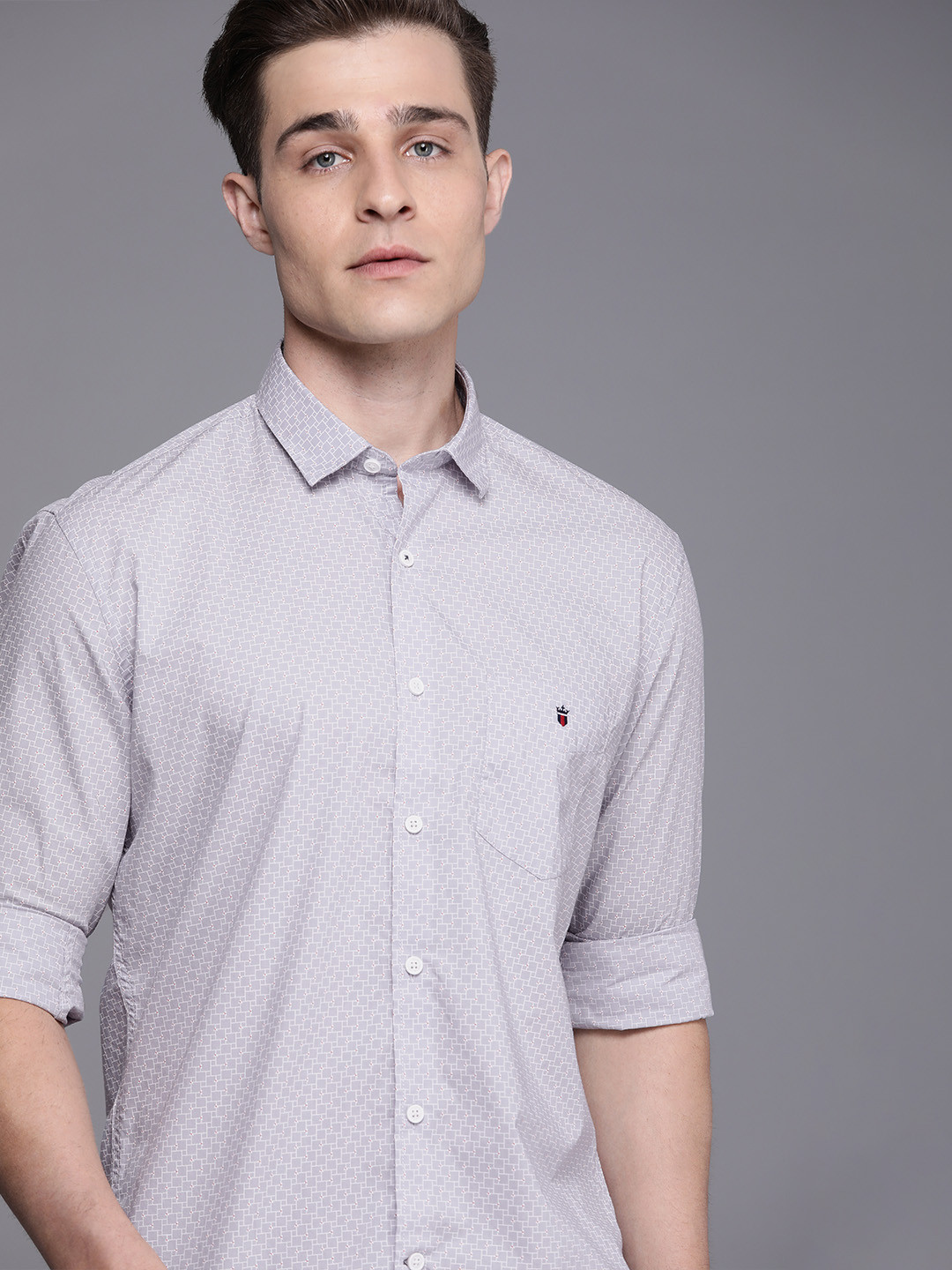 

Louis Philippe Sport Men Grey & White Slim Fit Printed Pure Cotton Casual Shirt