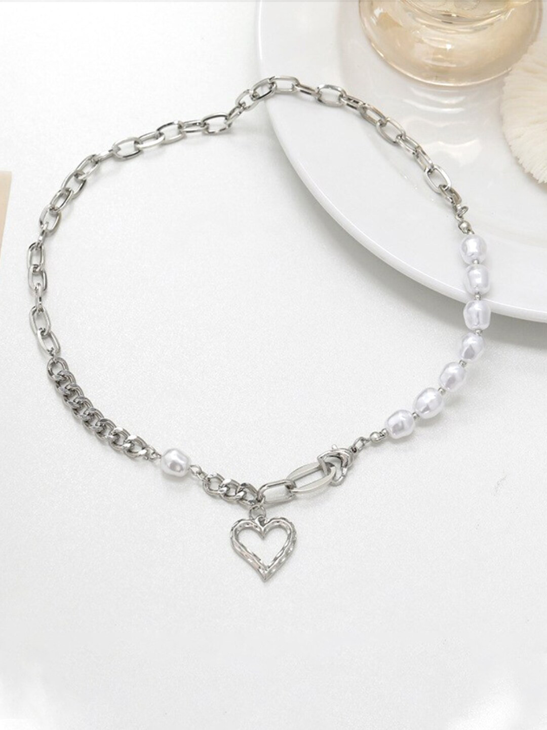 

Yellow Chimes Silver-Toned & White Silver-Plated Necklace