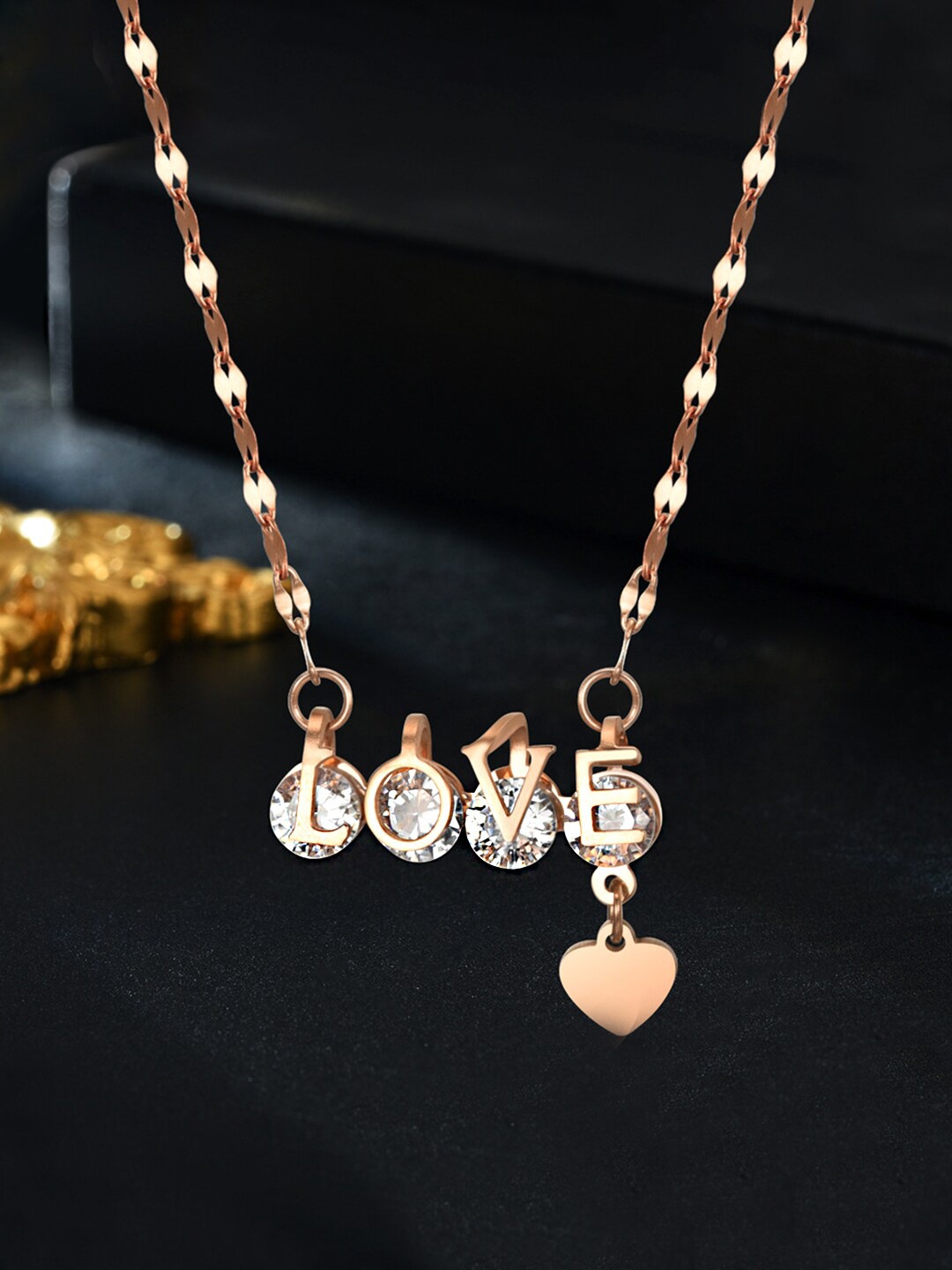 

Yellow Chimes Woman Rose Gold plated Love Heart Crystal Pendant with Chian