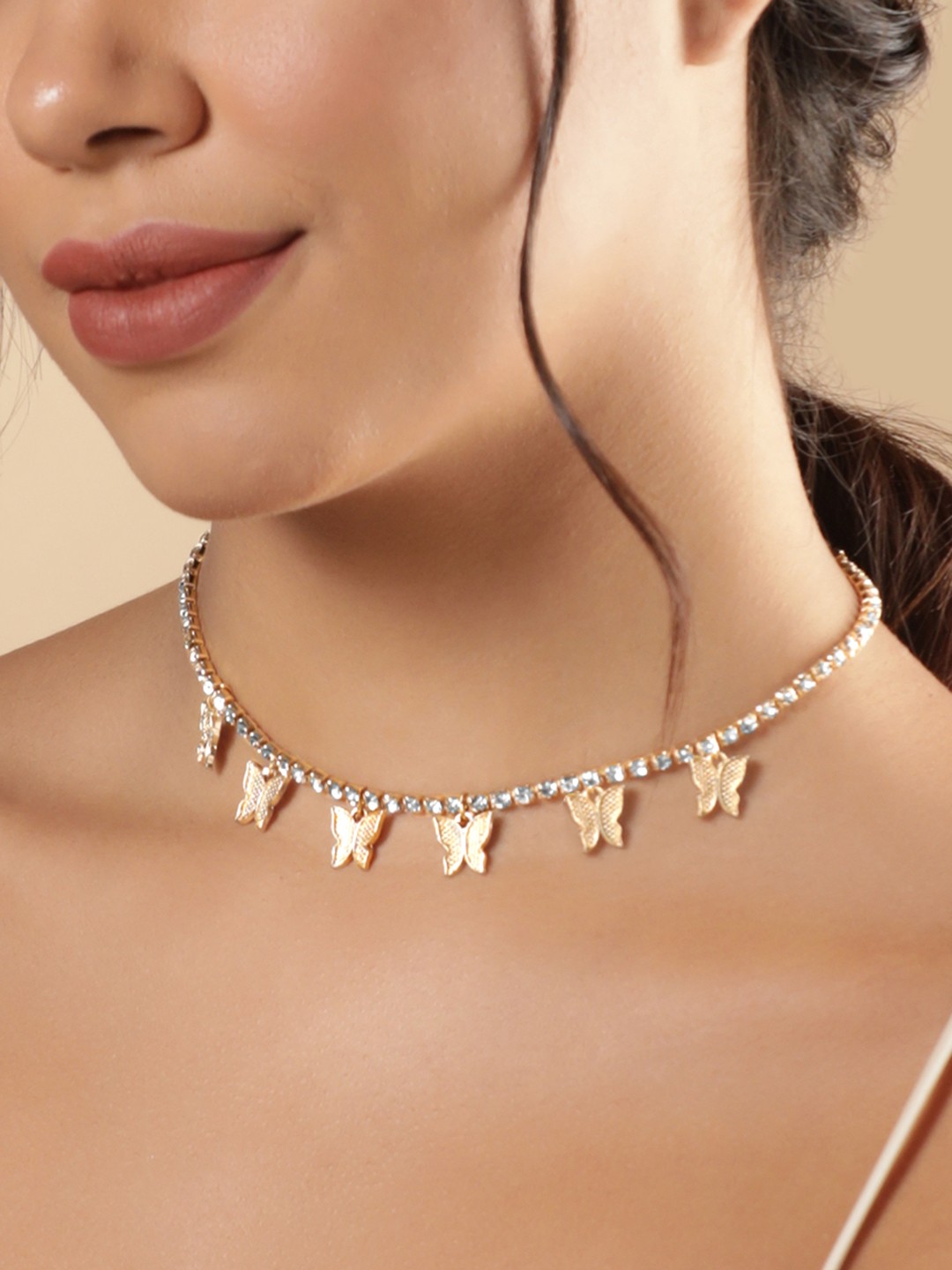 

TOKYO TALKIES X rubans FASHION ACCESSORIES Gold Plated AD Studded Butterfly Necklace