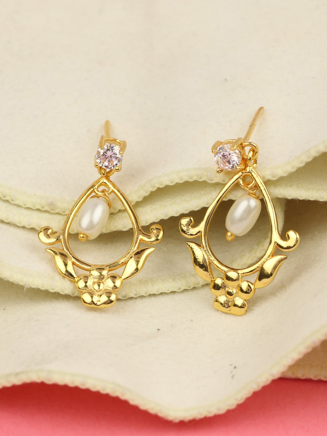 

Silgo Gold-Toned & Plated Pearl Studded Drop Earrings