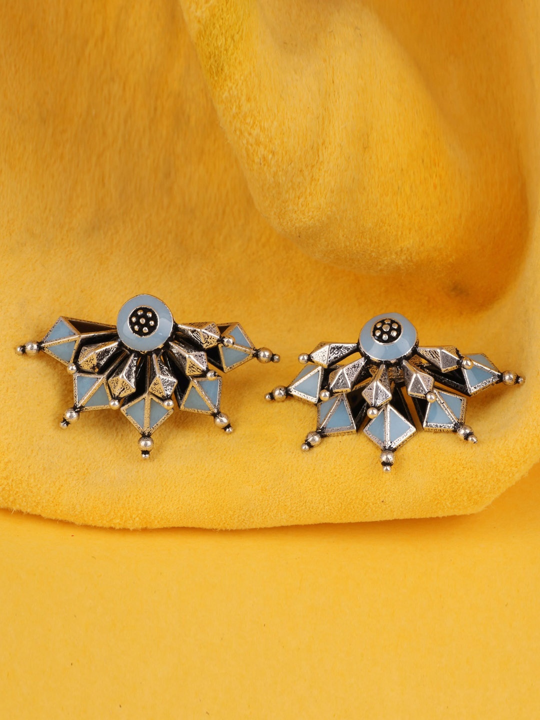 

Silgo Silver-Toned & Plated Contemporary Oxidised Stud Earrings